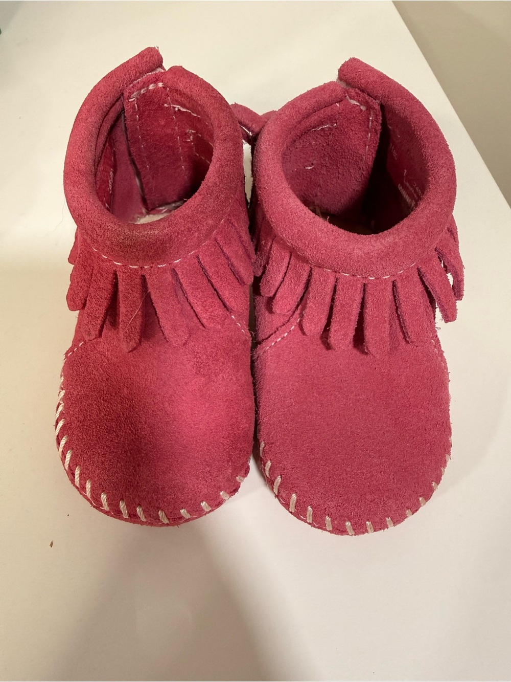Minnetonka Kids Suede Fringe Moccasins - Burgundy